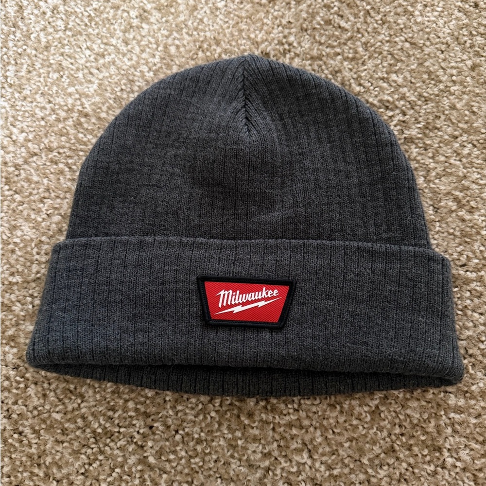 💥DEAL💥 Milwaukee Knitted Beenie - Gray